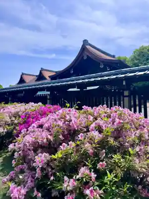 城南宮の{uncategorized: "未分類", other: "その他", undefined: "問題あり", building: "その他建物", grave: "お墓", sacred_gate: "鳥居", guardian: "狛犬", statue: "像", buddha: "仏像", history: "歴史", nature: "自然", garden: "庭園", animal: "動物", pagoda: "塔", temizu: "手水舎", mountain_gate: "山門・神門", sanctuary: "本殿・本堂", subordinate: "末社・摂社", art: "芸術", scenery: "景色", jizo: "地蔵", ema: "絵馬", goshuin: "御朱印", omikuji: "おみくじ", items: "授与品その他", amulet: "お守り", goshuincho: "御朱印帳", eats: "食事", festival: "お祭り", votive_dance: "神楽", shichigosan: "七五三参", wedding: "結婚式", experience: "体験その他", initially: "初詣", around: "周辺", anti_infection: "感染症対策"}