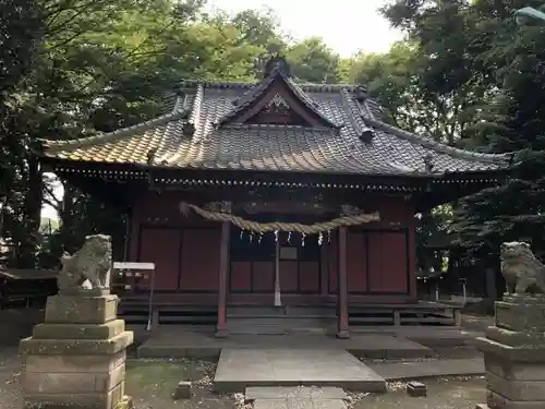中氷川神社の本殿・本堂