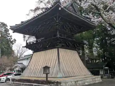 西教寺の{uncategorized: "未分類", other: "その他", undefined: "問題あり", building: "その他建物", grave: "お墓", sacred_gate: "鳥居", guardian: "狛犬", statue: "像", buddha: "仏像", history: "歴史", nature: "自然", garden: "庭園", animal: "動物", pagoda: "塔", temizu: "手水舎", mountain_gate: "山門・神門", sanctuary: "本殿・本堂", subordinate: "末社・摂社", art: "芸術", scenery: "景色", jizo: "地蔵", ema: "絵馬", goshuin: "御朱印", omikuji: "おみくじ", items: "授与品その他", amulet: "お守り", goshuincho: "御朱印帳", eats: "食事", festival: "お祭り", votive_dance: "神楽", shichigosan: "七五三参", wedding: "結婚式", experience: "体験その他", initially: "初詣", around: "周辺", anti_infection: "感染症対策"}