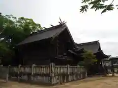 白鳥神社の本殿