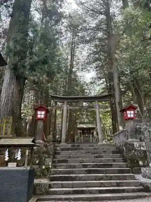 北口本宮冨士浅間神社の{uncategorized: "未分類", other: "その他", undefined: "問題あり", building: "その他建物", grave: "お墓", sacred_gate: "鳥居", guardian: "狛犬", statue: "像", buddha: "仏像", history: "歴史", nature: "自然", garden: "庭園", animal: "動物", pagoda: "塔", temizu: "手水舎", mountain_gate: "山門・神門", sanctuary: "本殿・本堂", subordinate: "末社・摂社", art: "芸術", scenery: "景色", jizo: "地蔵", ema: "絵馬", goshuin: "御朱印", omikuji: "おみくじ", items: "授与品その他", amulet: "お守り", goshuincho: "御朱印帳", eats: "食事", festival: "お祭り", votive_dance: "神楽", shichigosan: "七五三参", wedding: "結婚式", experience: "体験その他", initially: "初詣", around: "周辺", anti_infection: "感染症対策"}