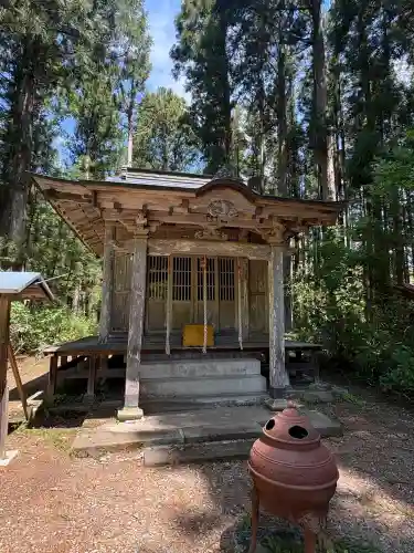 西光寺の{uncategorized: "未分類", other: "その他", undefined: "問題あり", building: "その他建物", grave: "お墓", sacred_gate: "鳥居", guardian: "狛犬", statue: "像", buddha: "仏像", history: "歴史", nature: "自然", garden: "庭園", animal: "動物", pagoda: "塔", temizu: "手水舎", mountain_gate: "山門・神門", sanctuary: "本殿・本堂", subordinate: "末社・摂社", art: "芸術", scenery: "景色", jizo: "地蔵", ema: "絵馬", goshuin: "御朱印", omikuji: "おみくじ", items: "授与品その他", amulet: "お守り", goshuincho: "御朱印帳", eats: "食事", festival: "お祭り", votive_dance: "神楽", shichigosan: "七五三参", wedding: "結婚式", experience: "体験その他", initially: "初詣", around: "周辺", anti_infection: "感染症対策"}