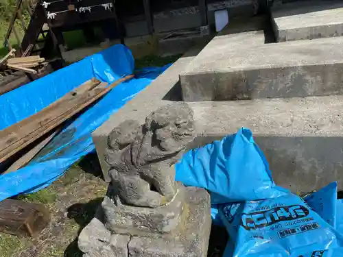 浦河神社の狛犬