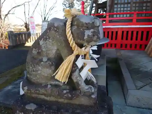 諏訪神社の狛犬
