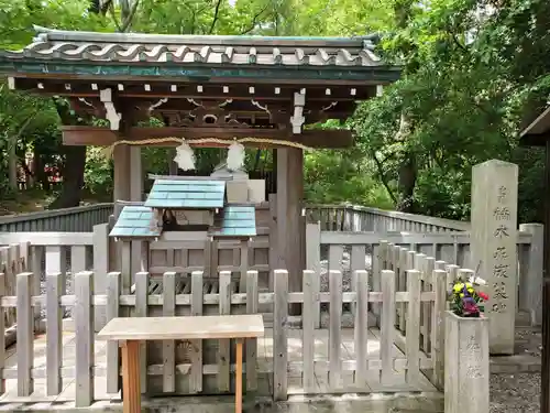 湊川神社のお墓