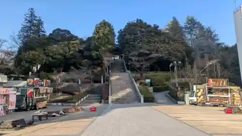 宇都宮二荒山神社の{uncategorized: "未分類", other: "その他", undefined: "問題あり", building: "その他建物", grave: "お墓", sacred_gate: "鳥居", guardian: "狛犬", statue: "像", buddha: "仏像", history: "歴史", nature: "自然", garden: "庭園", animal: "動物", pagoda: "塔", temizu: "手水舎", mountain_gate: "山門・神門", sanctuary: "本殿・本堂", subordinate: "末社・摂社", art: "芸術", scenery: "景色", jizo: "地蔵", ema: "絵馬", goshuin: "御朱印", omikuji: "おみくじ", items: "授与品その他", amulet: "お守り", goshuincho: "御朱印帳", eats: "食事", festival: "お祭り", votive_dance: "神楽", shichigosan: "七五三参", wedding: "結婚式", experience: "体験その他", initially: "初詣", around: "周辺", anti_infection: "感染症対策"}