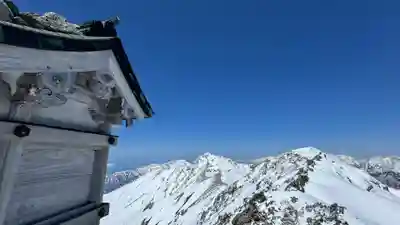 雄山神社峰本社の本殿・本堂