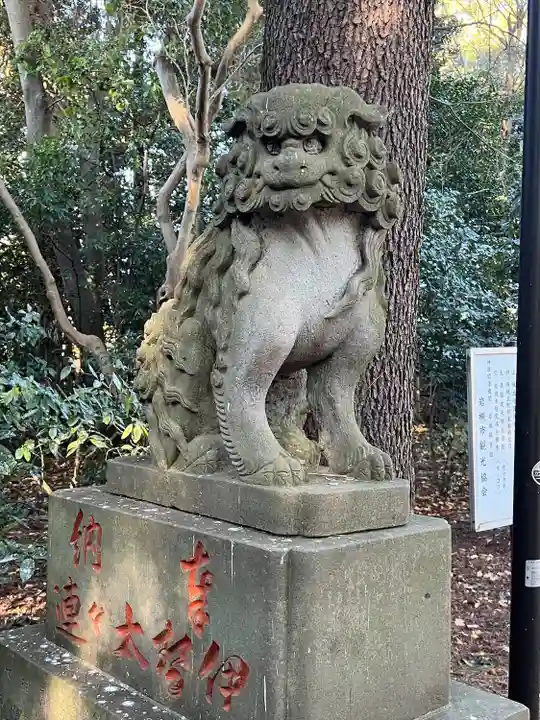 岩槻久伊豆神社の狛犬