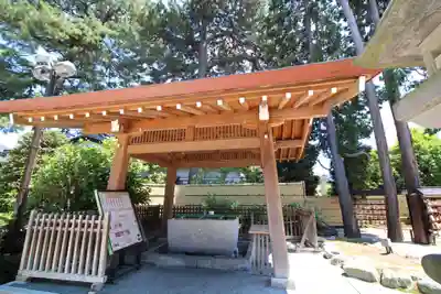 中野沼袋氷川神社の手水舎