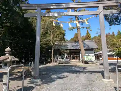 子守神社の{uncategorized: "未分類", other: "その他", undefined: "問題あり", building: "その他建物", grave: "お墓", sacred_gate: "鳥居", guardian: "狛犬", statue: "像", buddha: "仏像", history: "歴史", nature: "自然", garden: "庭園", animal: "動物", pagoda: "塔", temizu: "手水舎", mountain_gate: "山門・神門", sanctuary: "本殿・本堂", subordinate: "末社・摂社", art: "芸術", scenery: "景色", jizo: "地蔵", ema: "絵馬", goshuin: "御朱印", omikuji: "おみくじ", items: "授与品その他", amulet: "お守り", goshuincho: "御朱印帳", eats: "食事", festival: "お祭り", votive_dance: "神楽", shichigosan: "七五三参", wedding: "結婚式", experience: "体験その他", initially: "初詣", around: "周辺", anti_infection: "感染症対策"}