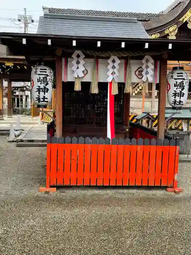 瀧尾神社の末社