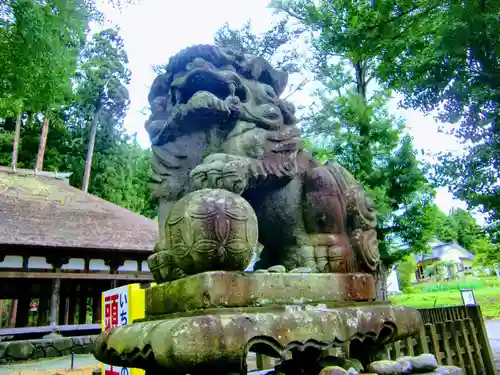 新宮熊野神社の狛犬