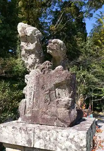 高城神社の狛犬