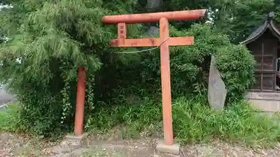 若泉稲荷神社の末社・摂社