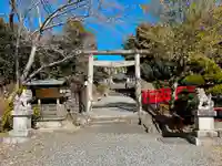 赤尾渋垂郡辺神社の鳥居