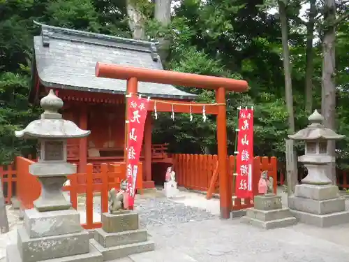 鶴岡八幡宮の末社