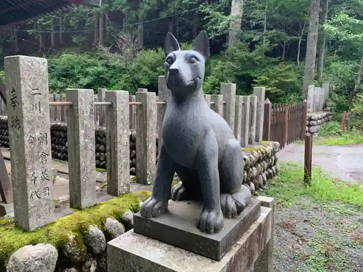 山住神社の狛犬