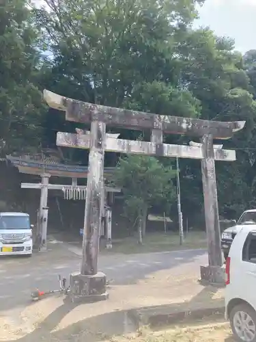 鵜羽神社の鳥居