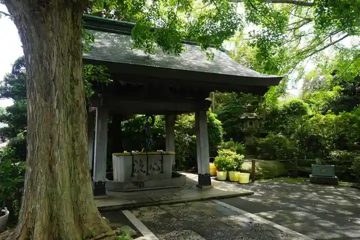 乗蓮寺の手水舎