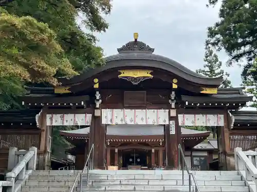 高麗神社の本殿