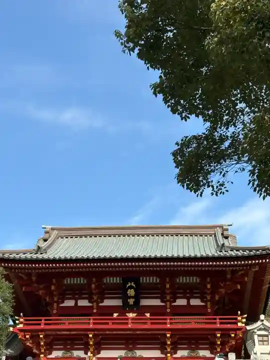 鶴岡八幡宮の本殿・本堂