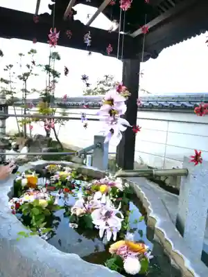 甲山寺の手水舎