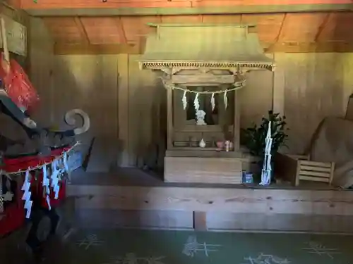 羽雄神社の本殿・本堂