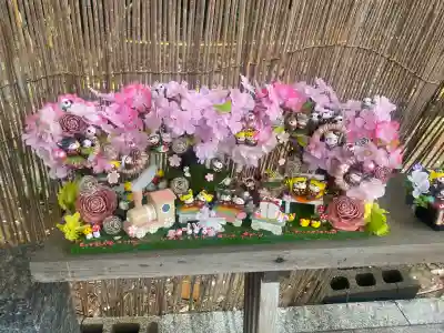 鎌数伊勢大神宮の{uncategorized: "未分類", other: "その他", undefined: "問題あり", building: "その他建物", grave: "お墓", sacred_gate: "鳥居", guardian: "狛犬", statue: "像", buddha: "仏像", history: "歴史", nature: "自然", garden: "庭園", animal: "動物", pagoda: "塔", temizu: "手水舎", mountain_gate: "山門・神門", sanctuary: "本殿・本堂", subordinate: "末社・摂社", art: "芸術", scenery: "景色", jizo: "地蔵", ema: "絵馬", goshuin: "御朱印", omikuji: "おみくじ", items: "授与品その他", amulet: "お守り", goshuincho: "御朱印帳", eats: "食事", festival: "お祭り", votive_dance: "神楽", shichigosan: "七五三参", wedding: "結婚式", experience: "体験その他", initially: "初詣", around: "周辺", anti_infection: "感染症対策"}