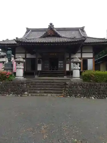 塩船寺の本殿・本堂
