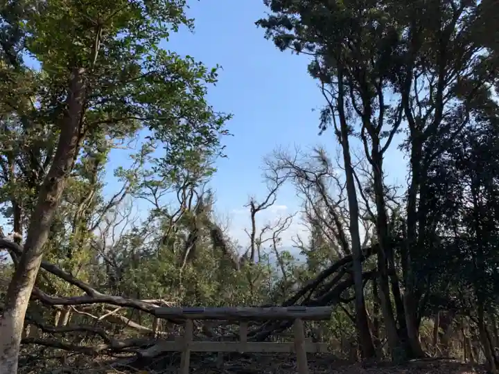 鉄杖山火守神社のその他建物