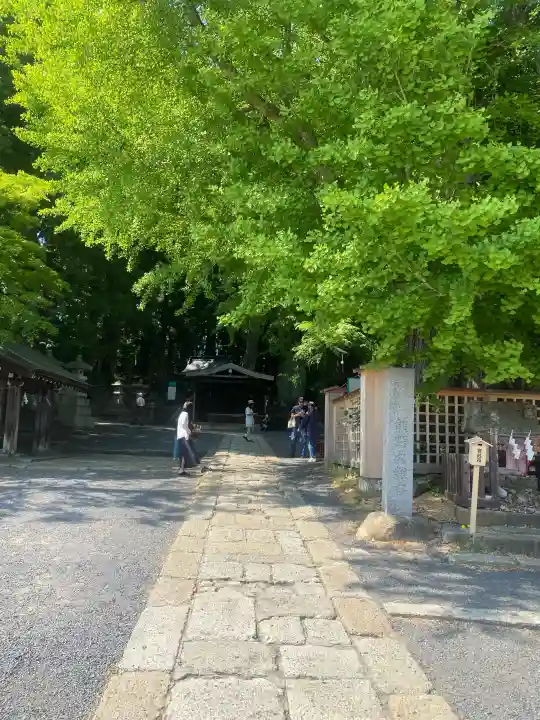 熊野大社の{uncategorized: "未分類", other: "その他", undefined: "問題あり", building: "その他建物", grave: "お墓", sacred_gate: "鳥居", guardian: "狛犬", statue: "像", buddha: "仏像", history: "歴史", nature: "自然", garden: "庭園", animal: "動物", pagoda: "塔", temizu: "手水舎", mountain_gate: "山門・神門", sanctuary: "本殿・本堂", subordinate: "末社・摂社", art: "芸術", scenery: "景色", jizo: "地蔵", ema: "絵馬", goshuin: "御朱印", omikuji: "おみくじ", items: "授与品その他", amulet: "お守り", goshuincho: "御朱印帳", eats: "食事", festival: "お祭り", votive_dance: "神楽", shichigosan: "七五三参", wedding: "結婚式", experience: "体験その他", initially: "初詣", around: "周辺", anti_infection: "感染症対策"}