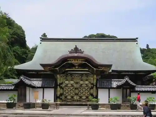 建長寺の本殿