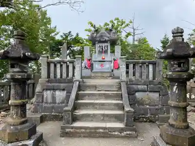 三峯神社の本殿・本堂