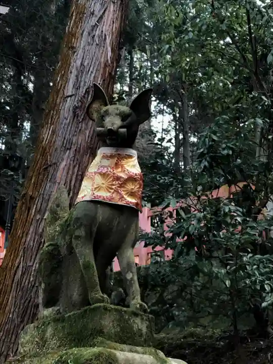 伏見稲荷大社の狛犬