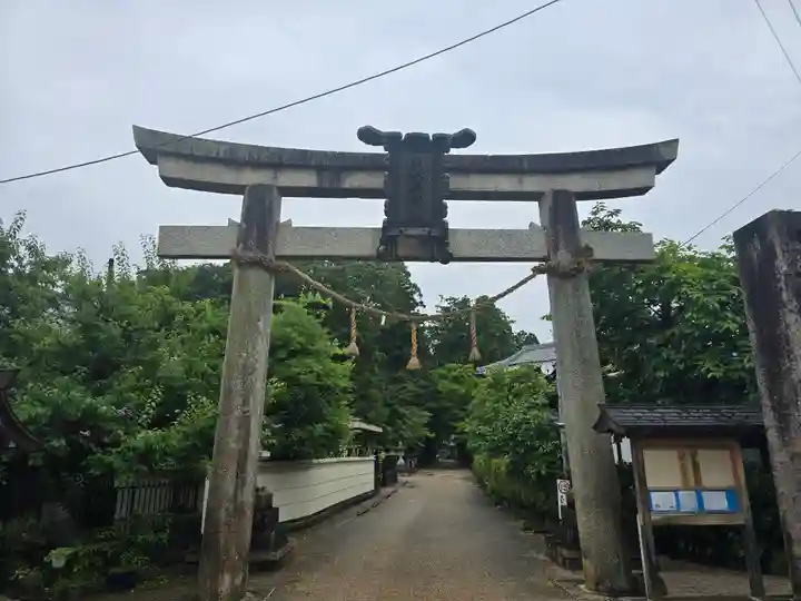 奥石神社(滋賀県)