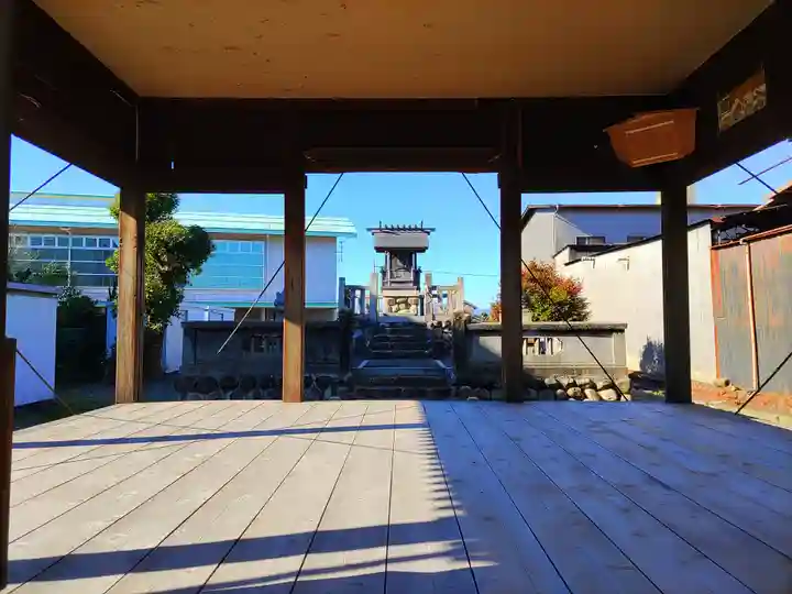 稲荷神社(上中町沖)の本殿・本堂