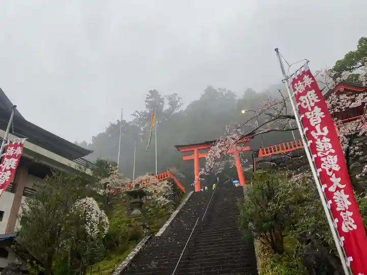 熊野那智大社(和歌山県)
