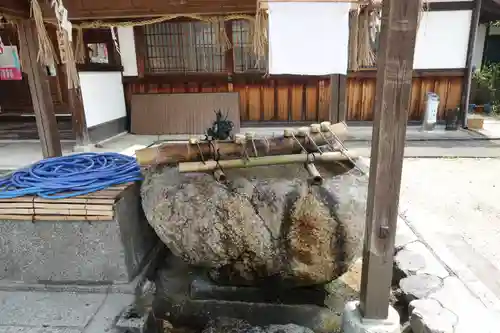伊豆神社の手水舎