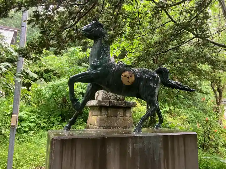 由仁神社(北海道)
