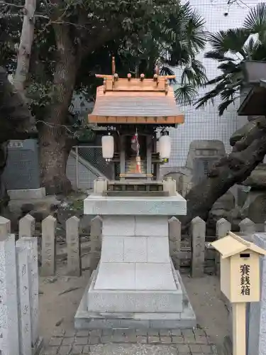 河堀稲生神社の{uncategorized: "未分類", other: "その他", undefined: "問題あり", building: "その他建物", grave: "お墓", sacred_gate: "鳥居", guardian: "狛犬", statue: "像", buddha: "仏像", history: "歴史", nature: "自然", garden: "庭園", animal: "動物", pagoda: "塔", temizu: "手水舎", mountain_gate: "山門・神門", sanctuary: "本殿・本堂", subordinate: "末社・摂社", art: "芸術", scenery: "景色", jizo: "地蔵", ema: "絵馬", goshuin: "御朱印", omikuji: "おみくじ", items: "授与品その他", amulet: "お守り", goshuincho: "御朱印帳", eats: "食事", festival: "お祭り", votive_dance: "神楽", shichigosan: "七五三参", wedding: "結婚式", experience: "体験その他", initially: "初詣", around: "周辺", anti_infection: "感染症対策"}