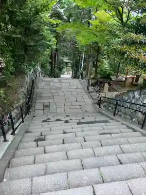伊豆山神社の{uncategorized: "未分類", other: "その他", undefined: "問題あり", building: "その他建物", grave: "お墓", sacred_gate: "鳥居", guardian: "狛犬", statue: "像", buddha: "仏像", history: "歴史", nature: "自然", garden: "庭園", animal: "動物", pagoda: "塔", temizu: "手水舎", mountain_gate: "山門・神門", sanctuary: "本殿・本堂", subordinate: "末社・摂社", art: "芸術", scenery: "景色", jizo: "地蔵", ema: "絵馬", goshuin: "御朱印", omikuji: "おみくじ", items: "授与品その他", amulet: "お守り", goshuincho: "御朱印帳", eats: "食事", festival: "お祭り", votive_dance: "神楽", shichigosan: "七五三参", wedding: "結婚式", experience: "体験その他", initially: "初詣", around: "周辺", anti_infection: "感染症対策"}