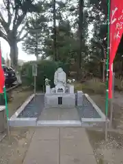 普済寺の像