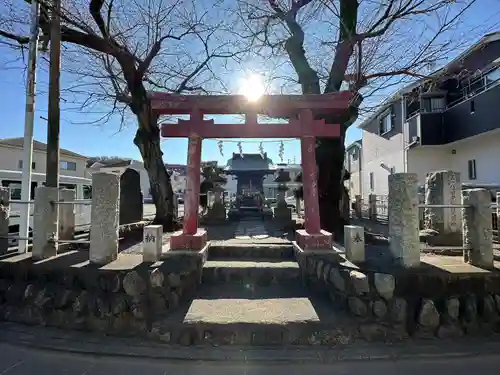 田中稲荷大明神の鳥居