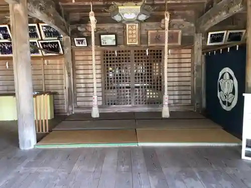 湊口神社の本殿・本堂