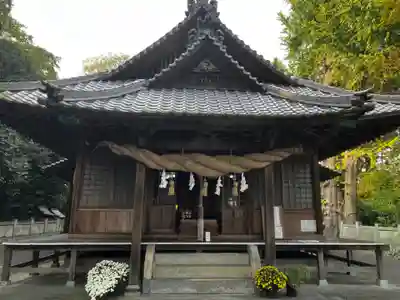 綾延神社の本殿・本堂