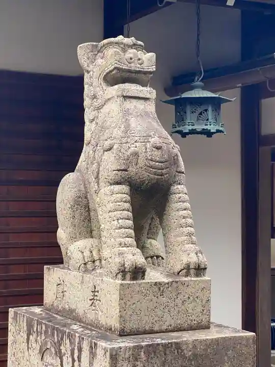 車折神社の狛犬