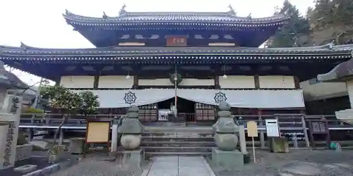 温泉寺の本殿・本堂