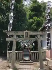 津田八幡神社の末社