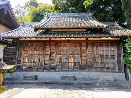 天満神社（鷲塚天満神社）の末社・摂社