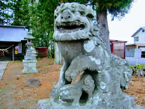 星宮神社(花岡上)の狛犬